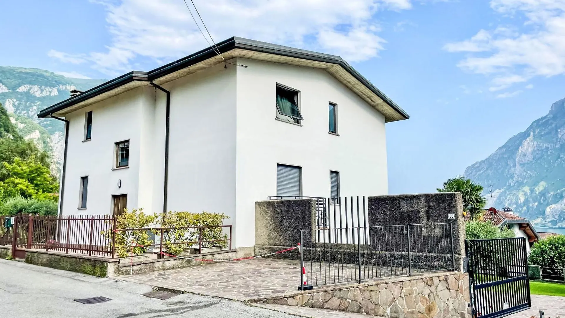 Apartment Danina By Interhome Abbadia Lariana